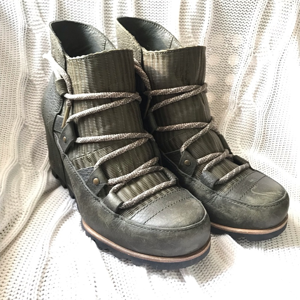Sorel Wedge booties
